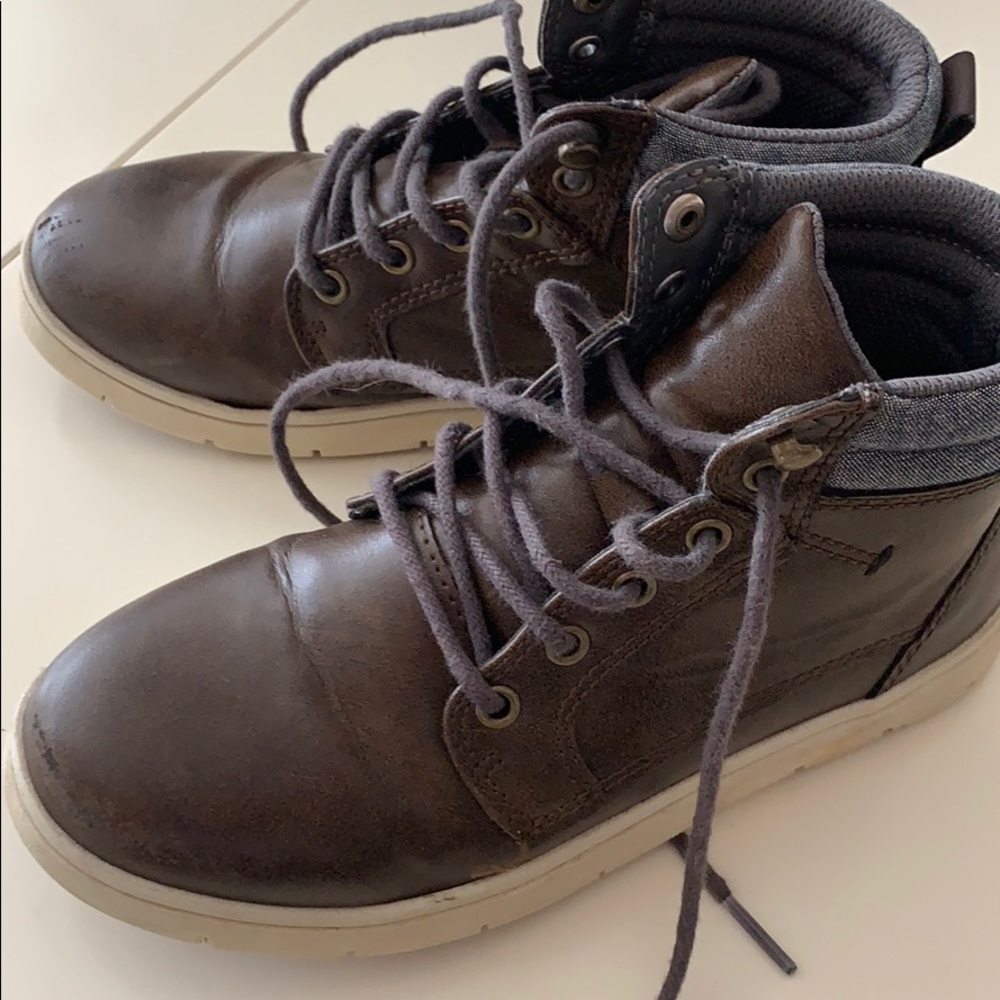 Boys boots - Picture 3 of 6